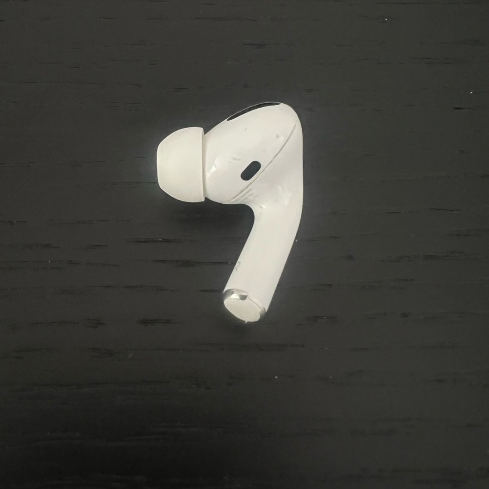 Genuine Apple AirPods Pro 1st Generation  - Right Side (A2083)